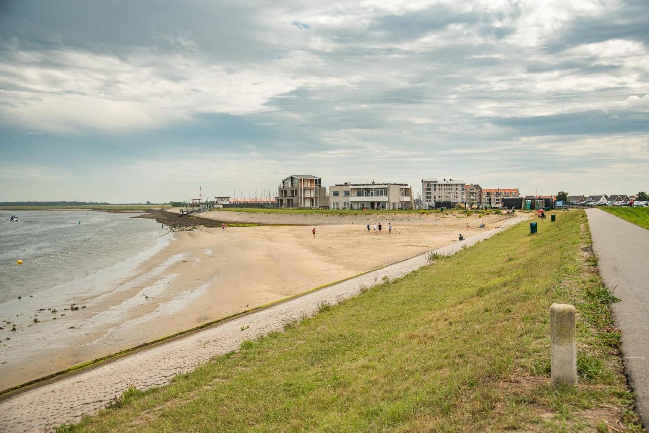 Luxe Chalets In Zeeland Aan De Kust Sint-Annaland Extérieur photo